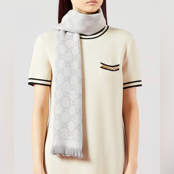 GUCCI: GG JACQUARD KNITTED SCARF - Picture 3 of 10